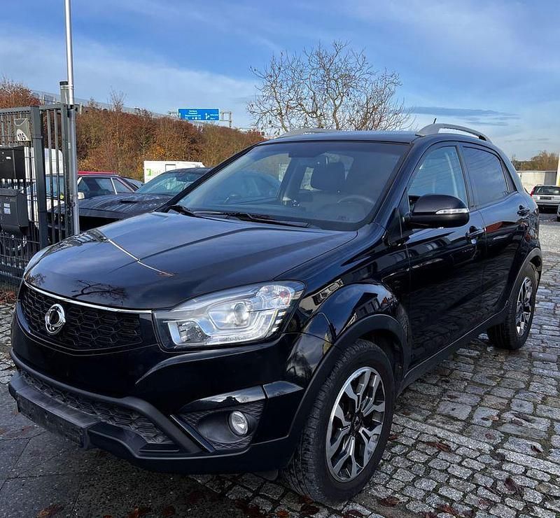 Gebraucht Ssangyong (KGM) Korando 178 PS (130 kW) 2017 Schwarz SUV