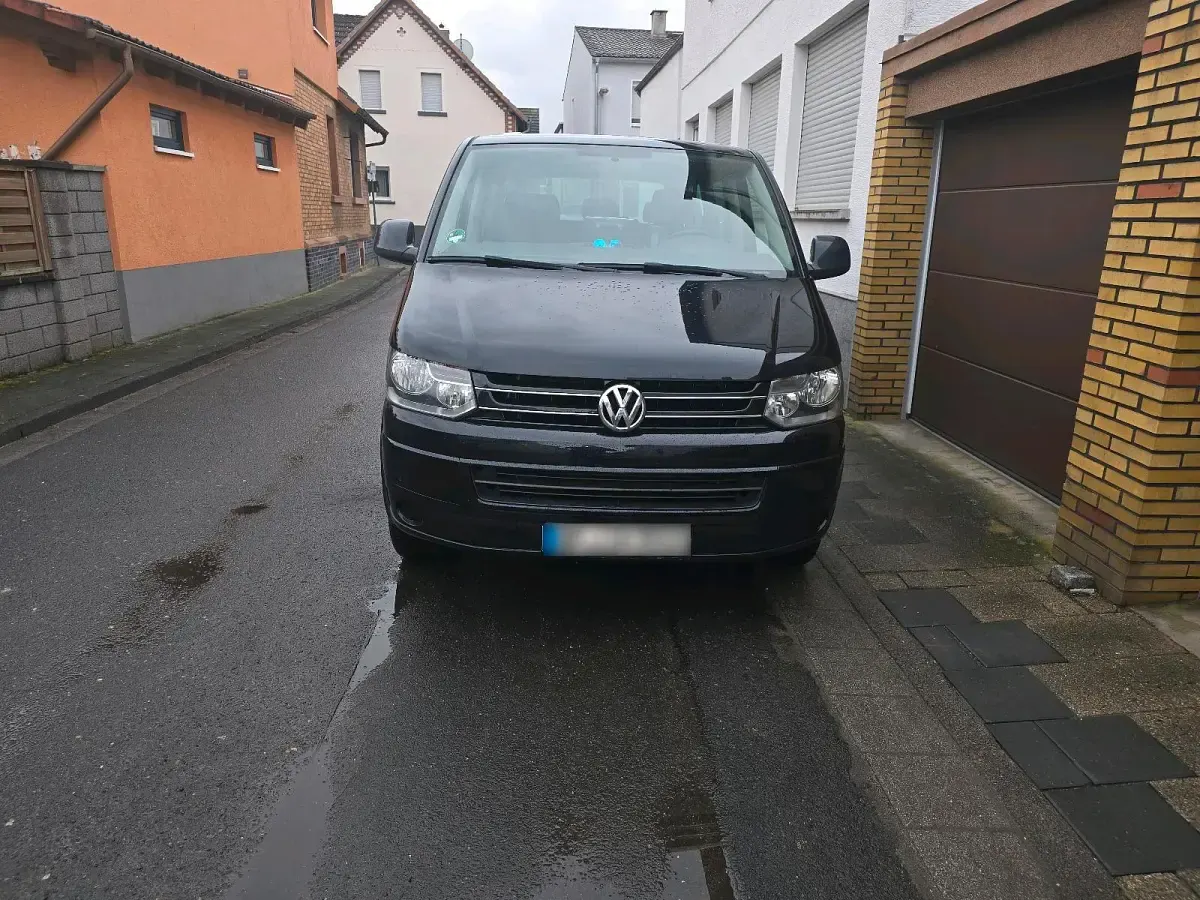 Gebraucht VW Caravelle 180 PS (132 kW) 2013 Schwarz Van
