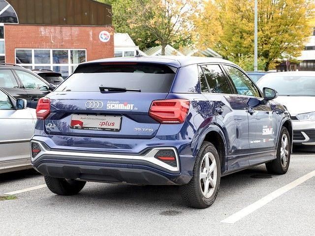 Gebraucht Audi Q2 S-Line 150 PS (110 kW) 2024 Navarrablau metallic SUV