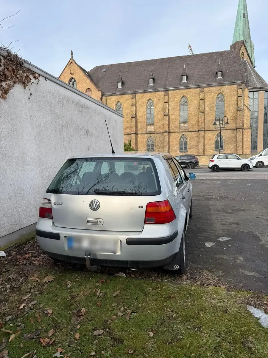 Gebraucht VW Golf IV 101 PS (74 kW) 2001 Silber Kleinwagen