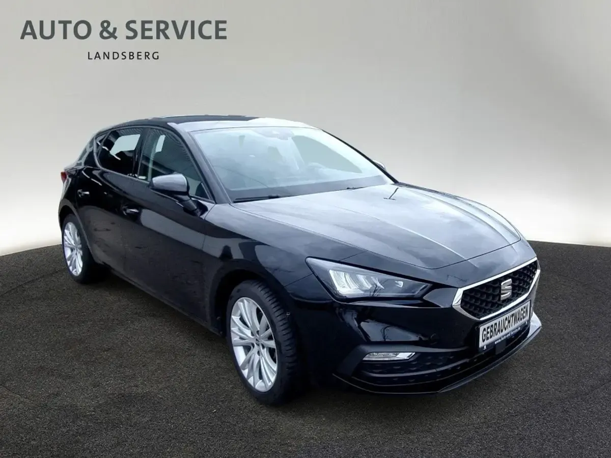 Gebraucht Seat Leon Style 110 PS (80 kW) 2024 Schwarz Limousine