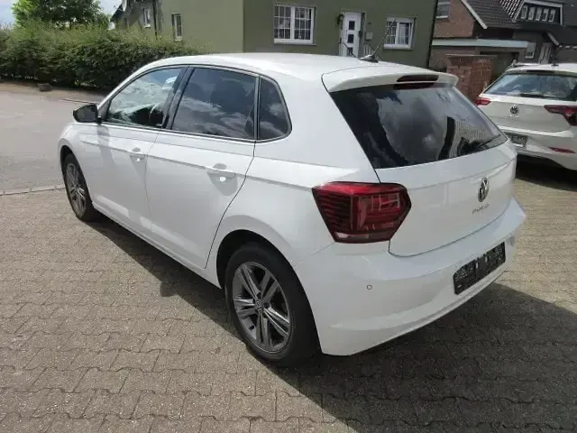 Gebraucht VW Polo United 116 PS (85 kW) 2021 Pure white Limousine
