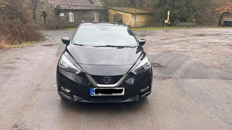 Gebraucht Nissan Micra Acenta 71 PS (52 kW) 2019 Schwarz Kleinwagen
