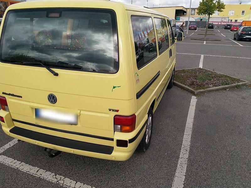 Używany VW T4 102 KM (75 kW) 2002 Żółty Van