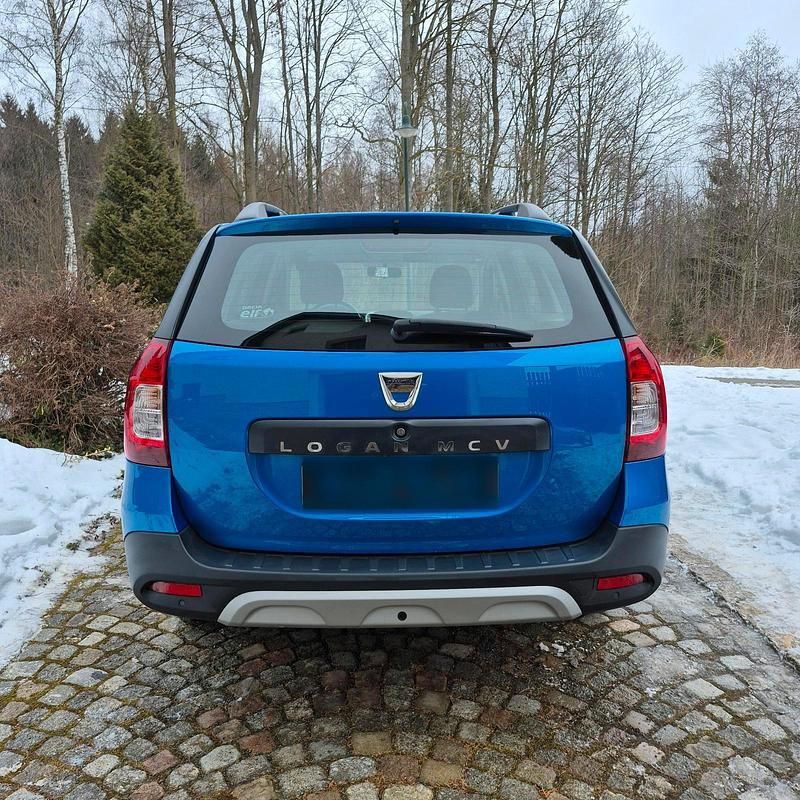 Gebraucht Dacia Logan MCV Stepway 90 PS (66 kW) 2018 Blau Kombi