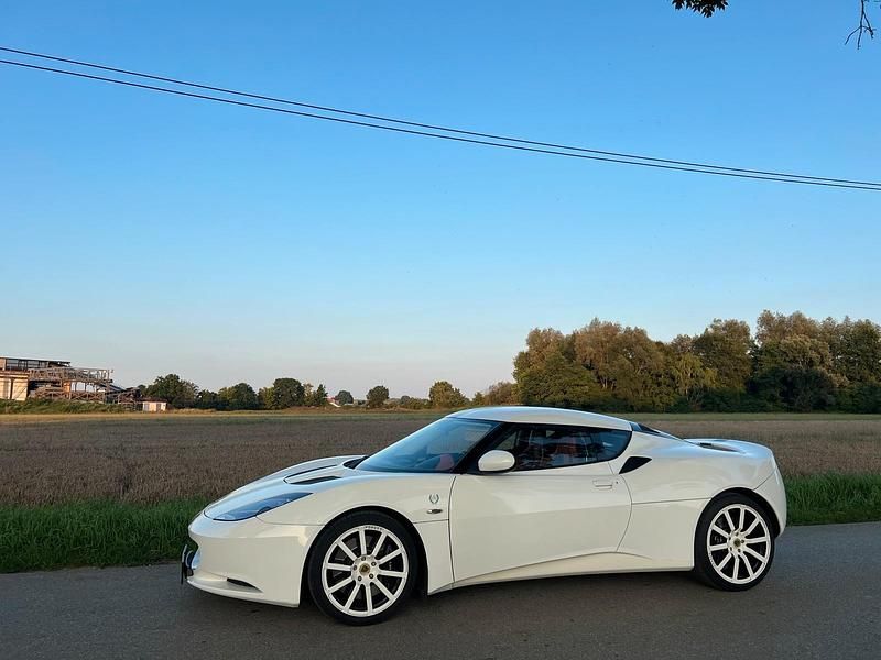 Weiß Gebraucht 2010 Lotus Evora Coupé | 41.900 € - Bild 1/4