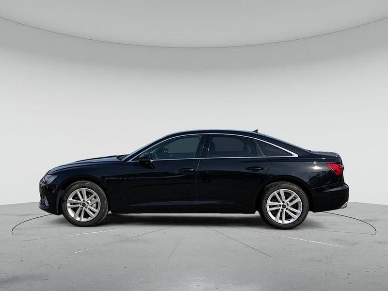 Gebraucht Audi A6 Advanced Plus 204 PS (150 kW) 2024 Mythosschwarz metallic Limousine