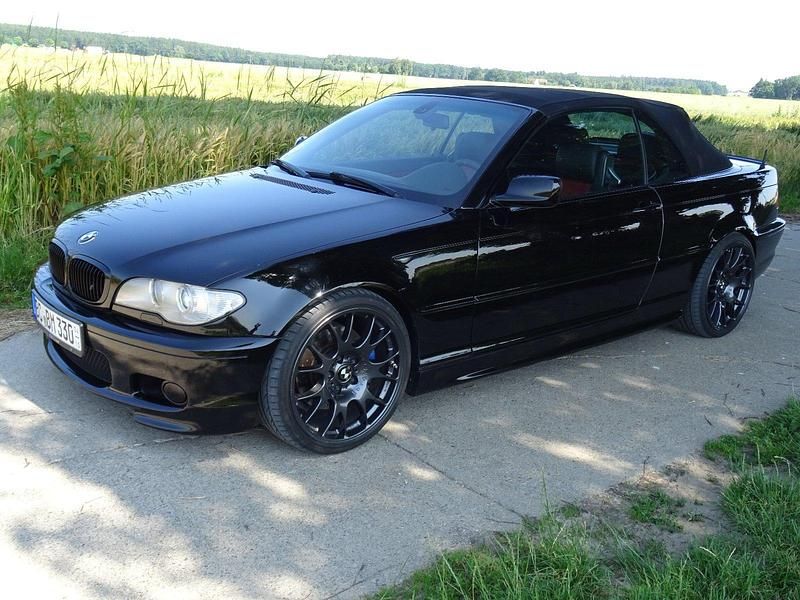 Schwarz Gebraucht 2004 BMW 330 Cabriolet M Sport Cabrio | 11.500 € (Fairer Preis) - Bild 1/4