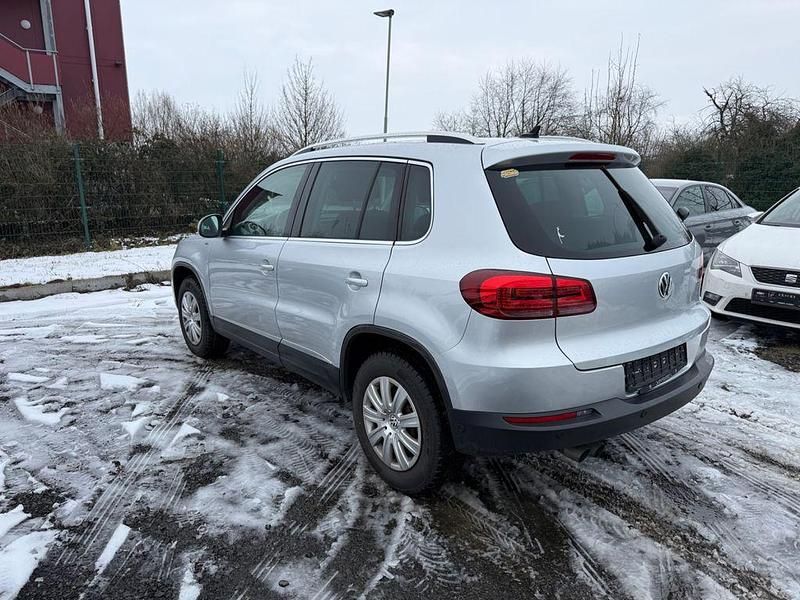 Gebraucht VW Tiguan Sportline 140 PS (102 kW) 2014 Silber SUV