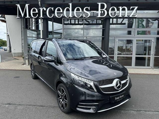 Grau Gebraucht 2023 Mercedes V300 AMG Van / Kleinbus | 61.990 € (Guter Preis) - Bild 1/4