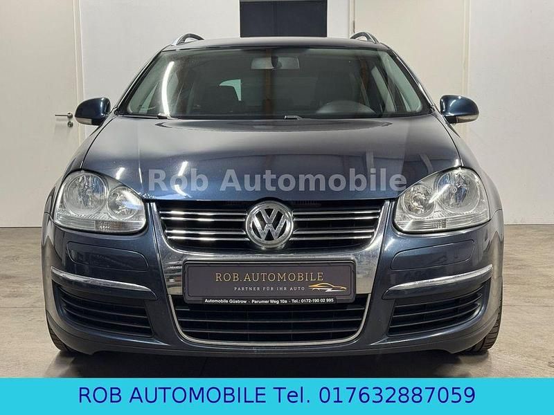 Gebraucht VW Golf V Comfortline 122 PS (89 kW) 2008 Blau Kombi