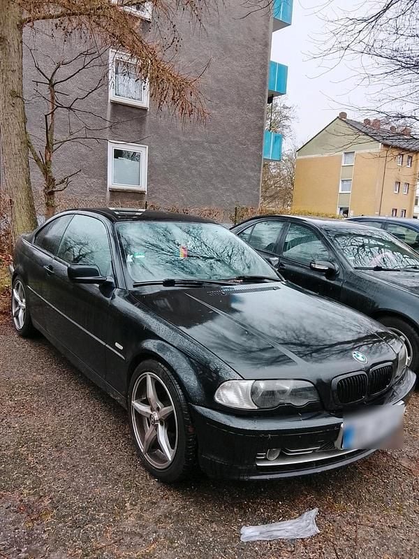 Schwarz Gebraucht 2000 BMW 323 Basis Coupé | 1.990 € (Superpreis) - Bild 1/4