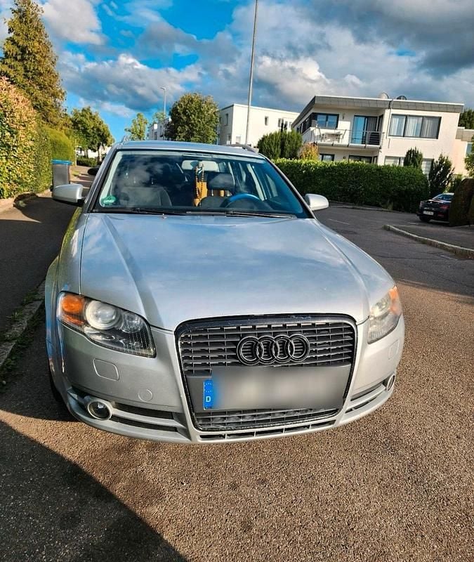 Silber Gebraucht 2006 Audi A4 Kombi | 2.250 € (Superpreis) - Bild 1/4