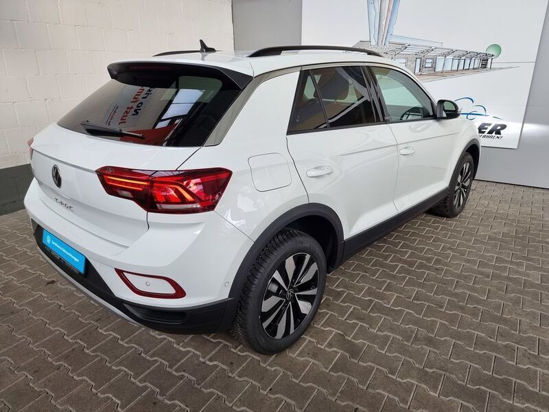 Gebraucht VW T-Roc Move 110 PS (80 kW) 2023 Weiß SUV