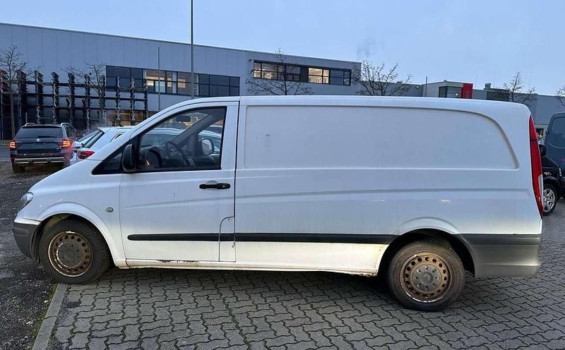 Gebraucht Mercedes Vito 95 PS (69 kW) 2007 Arktikweiß Van