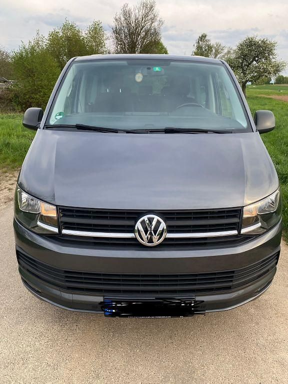 Second-hand VW T6 150 CP (110 kW) 2017 Gri Van