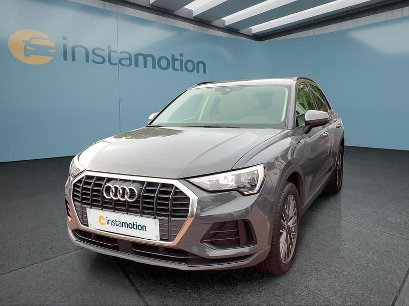 Grau Gebraucht 2022 Audi Q3 SUV | 28.799 € (Fairer Preis) - Bild 1/4