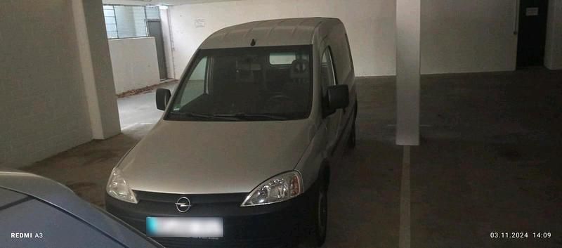 Second-hand Opel Combo 75 CP (55 kW) 2010 Argintiu Monovolum