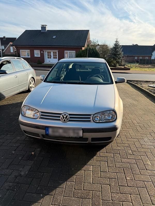 Gebraucht VW Golf IV 75 PS (55 kW) 1998 Silber Kleinwagen