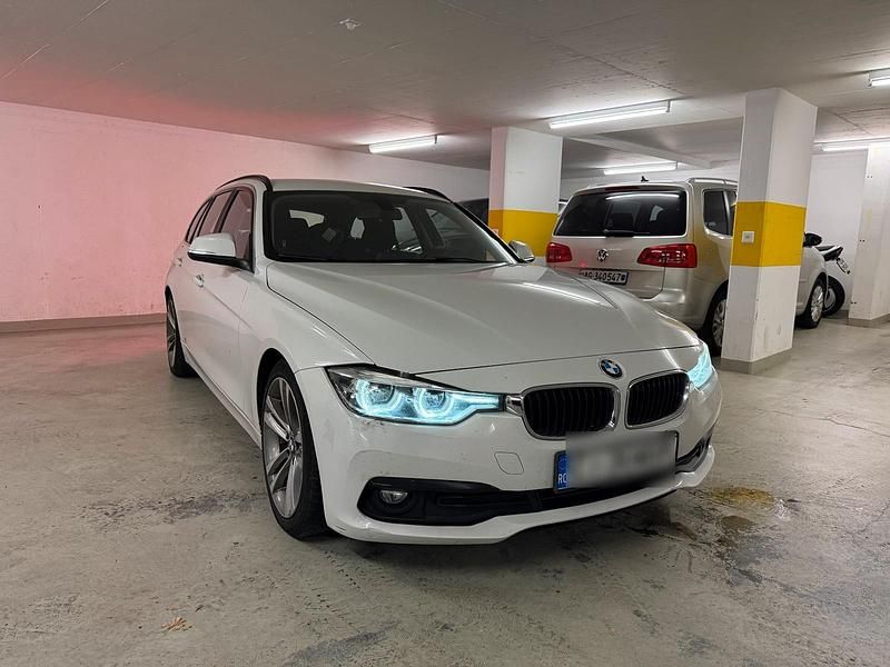 Weiß Gebraucht 2016 BMW 320 Kombi | 6.200 € - Bild 1/4