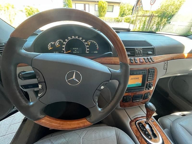 Gebraucht Mercedes S500 306 PS (225 kW) 2001 Blau Limousine
