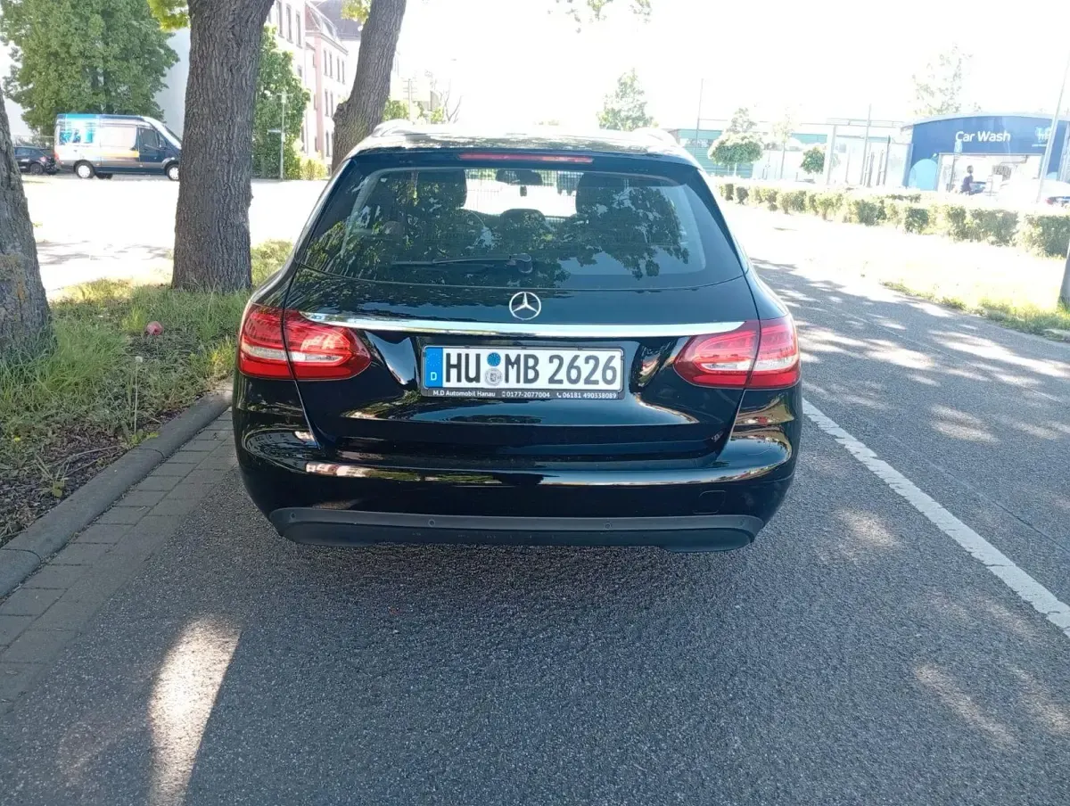 Gebraucht Mercedes C200 136 PS (100 kW) 2016 Schwarz Kombi
