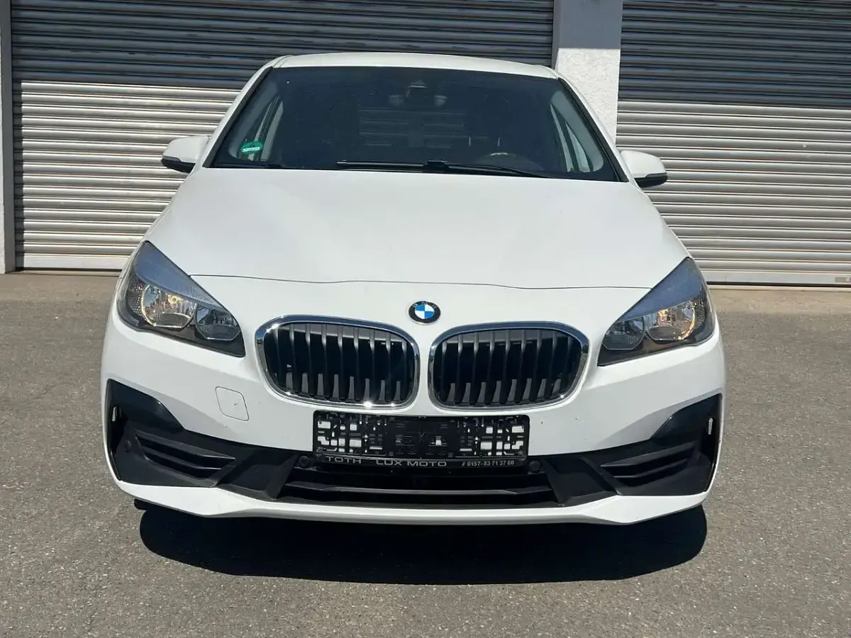 Second-hand BMW 218 140 CP (102 kW) 2018 Alb Monovolum