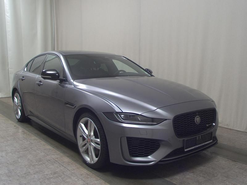 Gebraucht Jaguar XE R-Dynamic 250 PS (183 kW) 2023 Grau Limousine