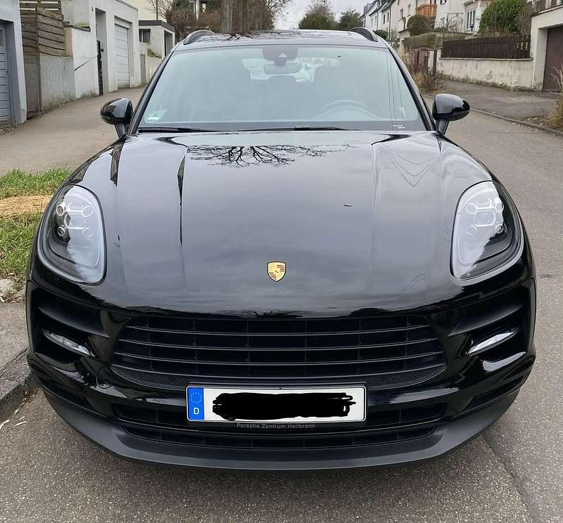 Gebraucht Porsche Macan 245 PS (180 kW) 2019 Schwarz SUV