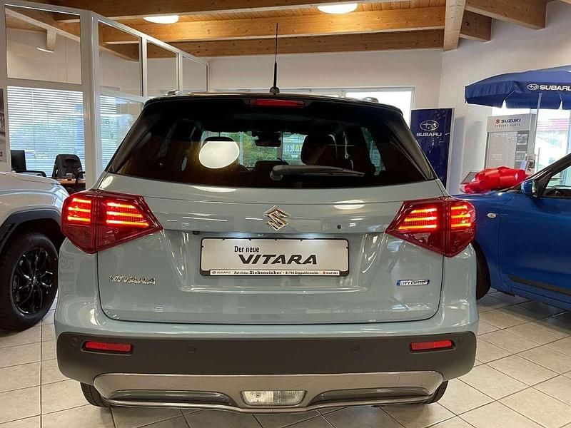 Gebraucht Suzuki Vitara Comfort+ 129 PS (94 kW) 2025 Ice/cosm.black SUV