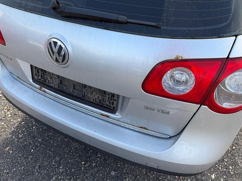 Gebraucht VW Passat Comfortline 140 PS (102 kW) 2006 Silber Kombi