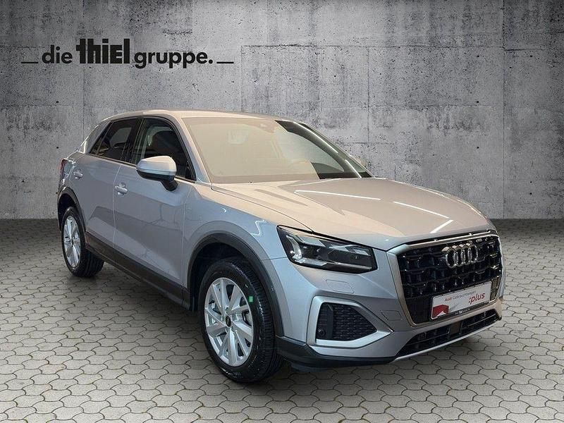Gebraucht Audi Q2 Advanced 150 PS (110 kW) 2025 Silber SUV