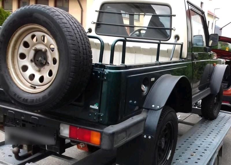 Second-hand Suzuki Samurai 69 CP (50 kW) 2000 Verde SUV