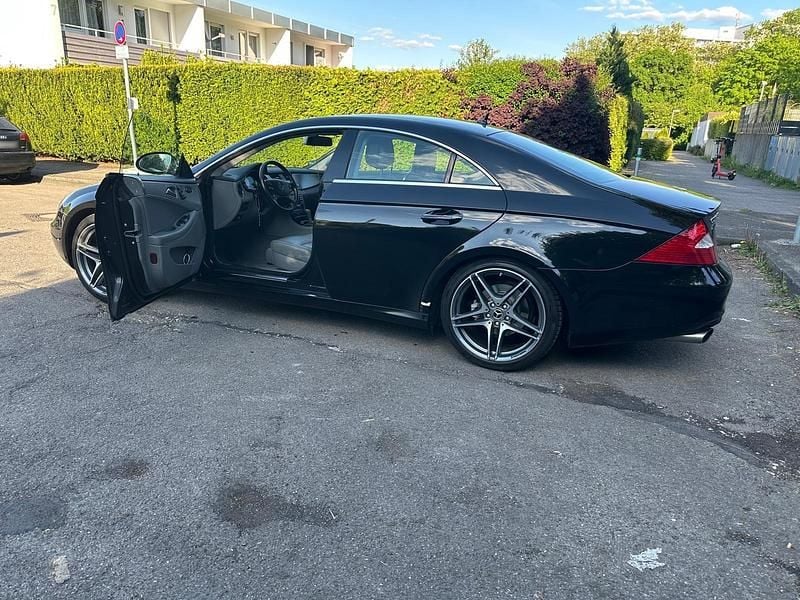 Gebraucht Mercedes CLS350 293 PS (215 kW) 2007 Schwarz Limousine