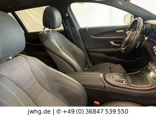 Używany Mercedes E400 330 KM (242 kW) 2020 Biały Sedan/Limuzyna