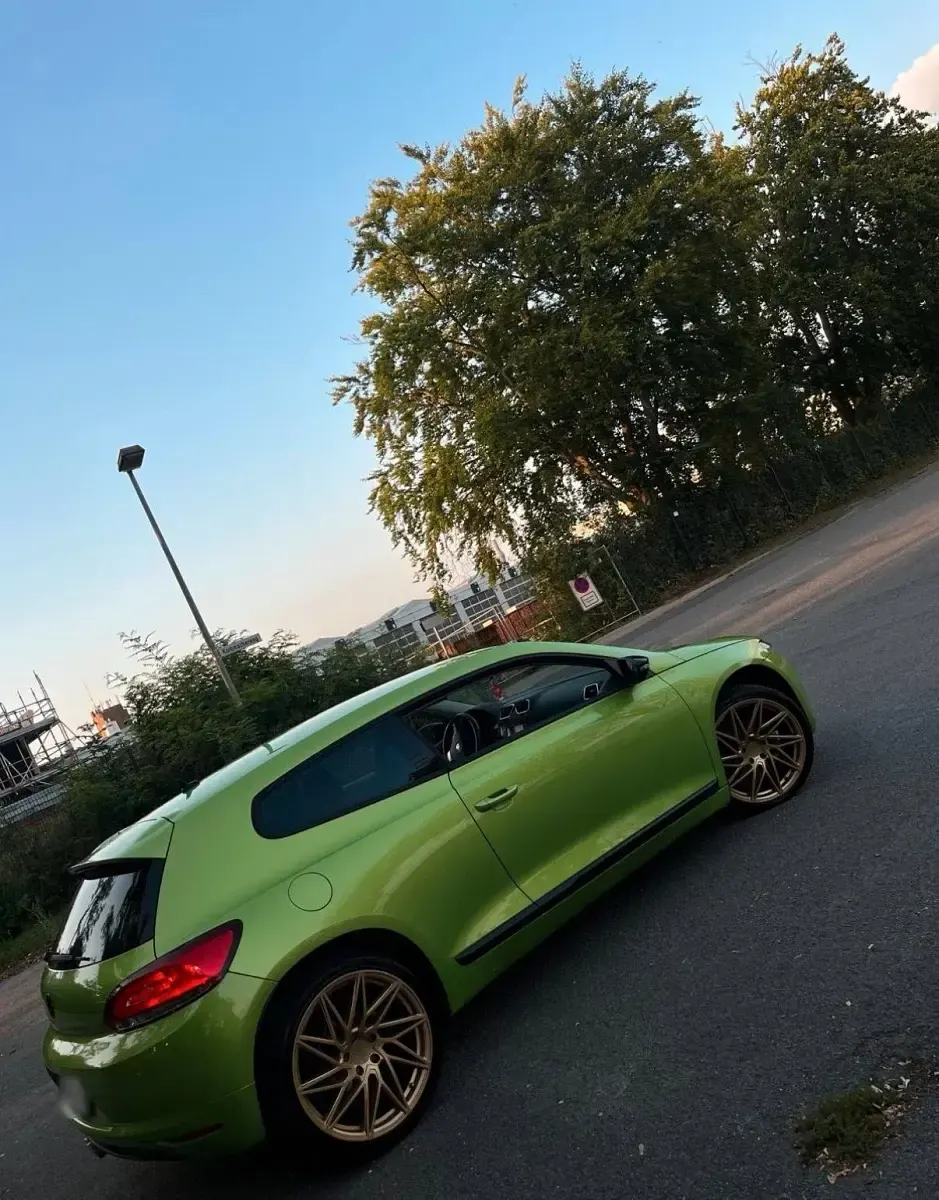 Gebraucht VW Scirocco 122 PS (89 kW) 2009 Grün Coupé