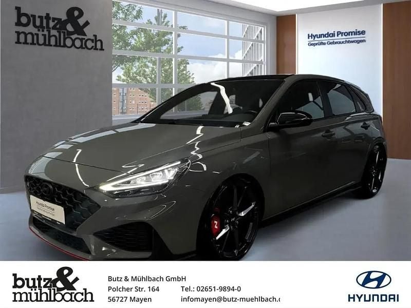 Grau Gebraucht 2023 Hyundai i30 N Performance Coupé | 31.990 € (Etwas zu teuer) - Bild 1/1