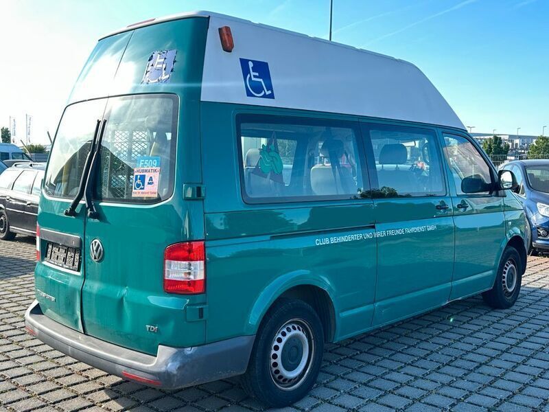 Gebraucht VW T5 140 PS (102 kW) 2012 Grün Van