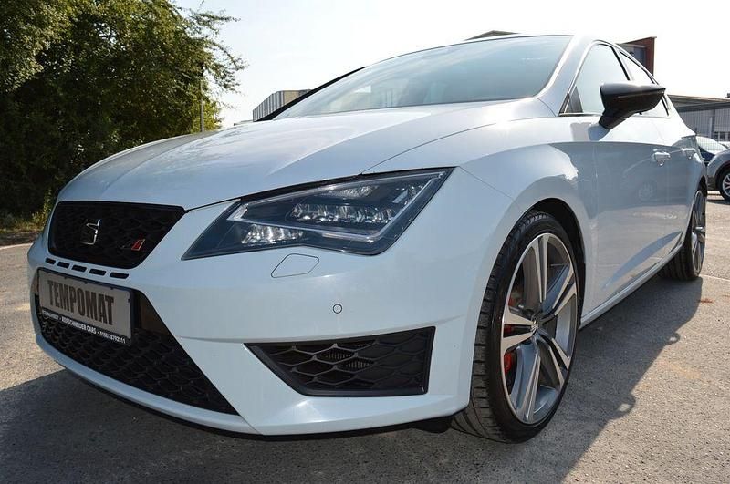 Grau Gebraucht 2014 Cupra Leon Limousine | 16.990 € (Etwas zu teuer) - Bild 1/4