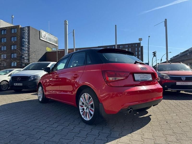 Gebraucht Audi A1 Sportback Ambition 90 PS (66 kW) 2013 Rot Kleinwagen