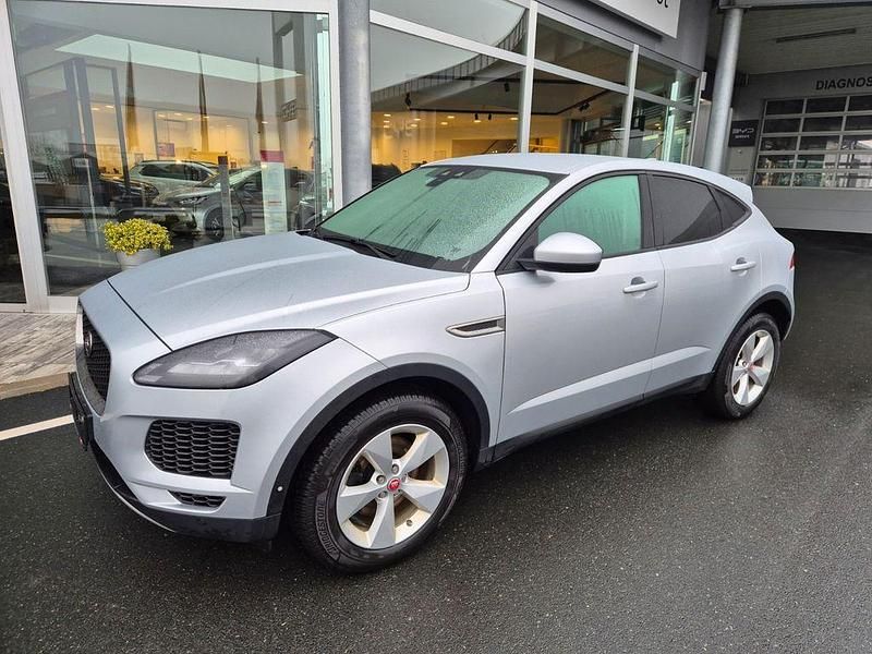 Silber Gebraucht 2018 Jaguar E-Pace S SUV | 14.990 € (Guter Preis) - Bild 1/4