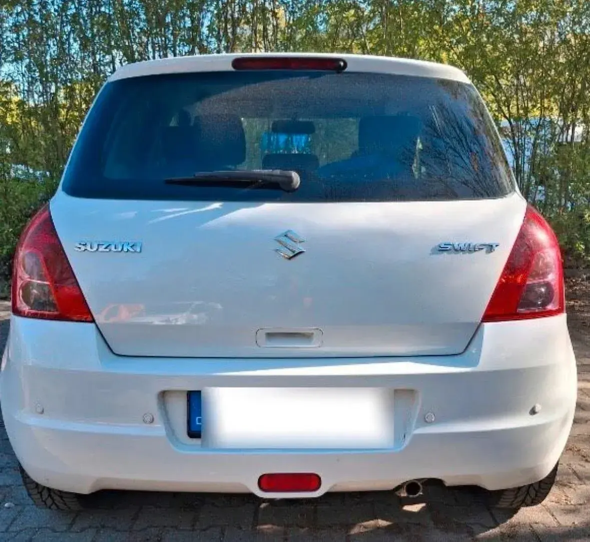 Gebraucht Suzuki Swift 92 PS (67 kW) 2010 Weiß Kleinwagen