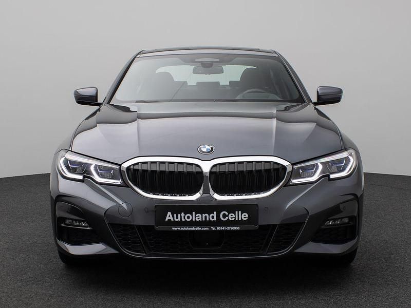 Gebraucht BMW 330e M Sport 292 PS (214 kW) 2022 Grau Limousine