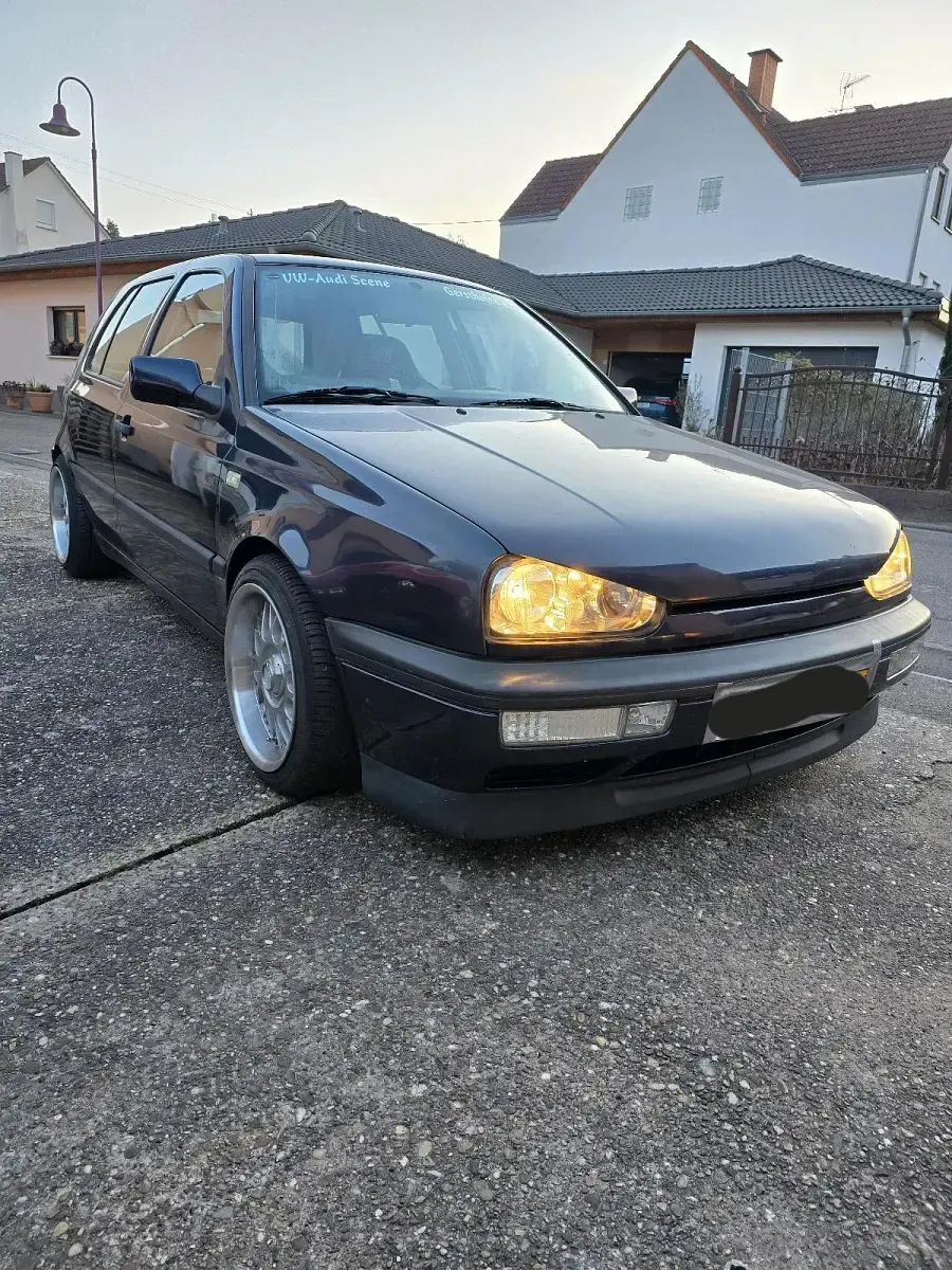 Gebraucht VW Golf 174 PS (127 kW) 1994 Violet Coupé