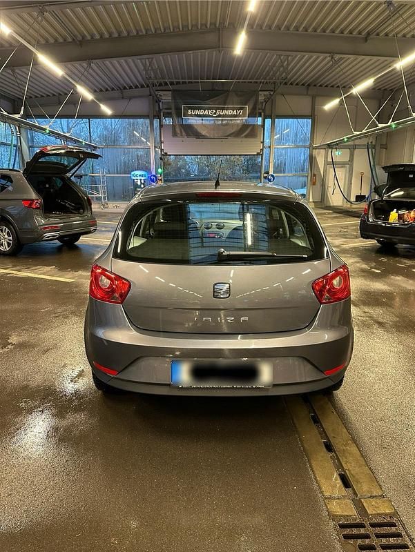 Gebraucht Seat Ibiza 69 PS (50 kW) 2012 Grau Kleinwagen