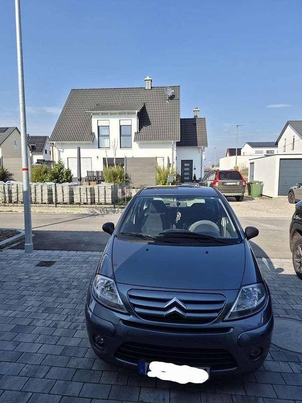 Gebraucht Citroën C3 Comfort 73 PS (53 kW) 2008 Lackierung eisengrau/metallic Kleinwagen