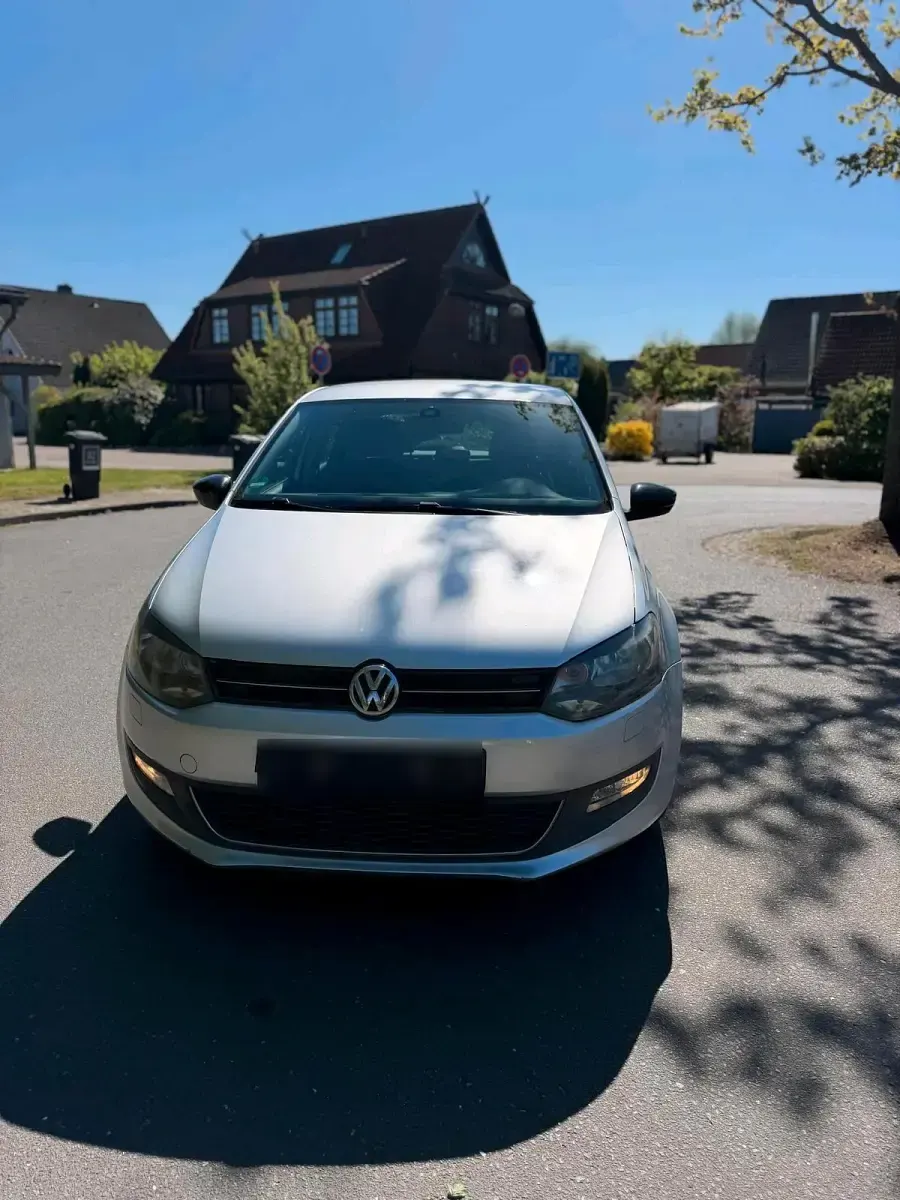 Gebraucht VW Polo Style 69 PS (50 kW) 2011 Silber Kleinwagen