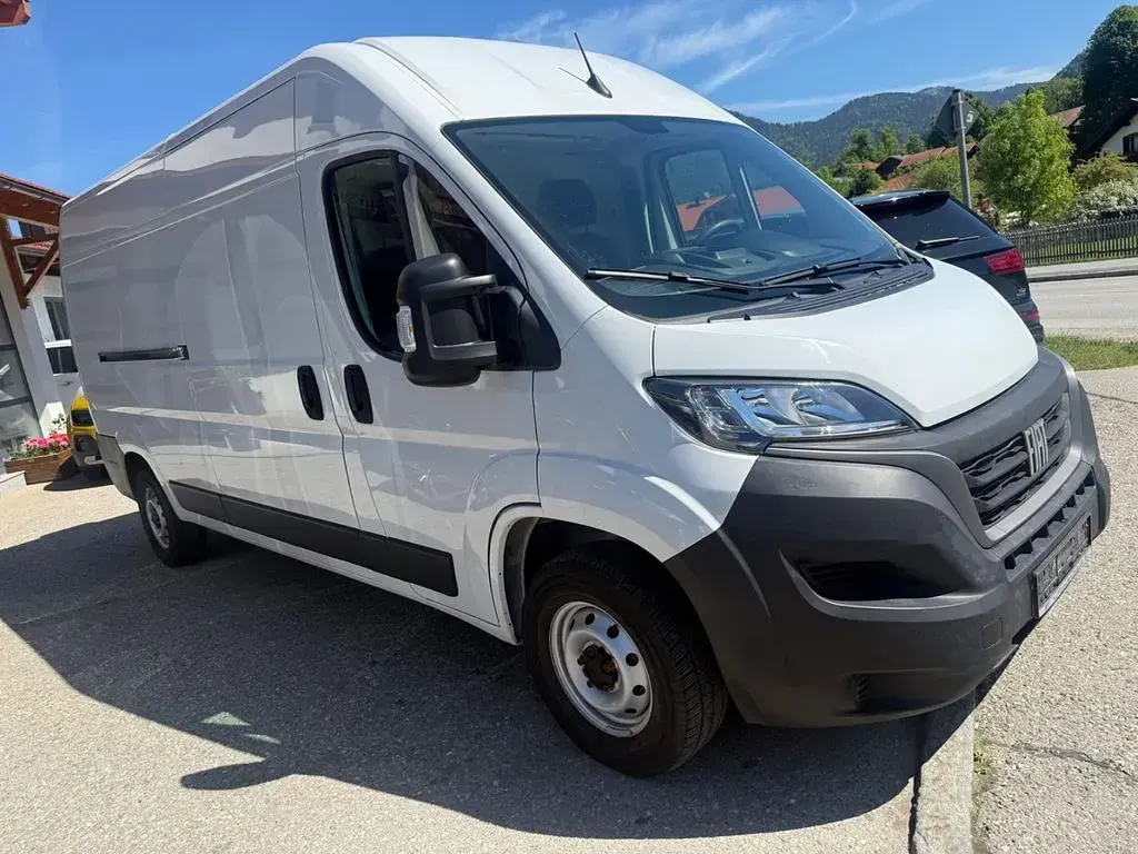 Gebraucht Fiat Ducato 140 PS (102 kW) 2023 Weiß Van
