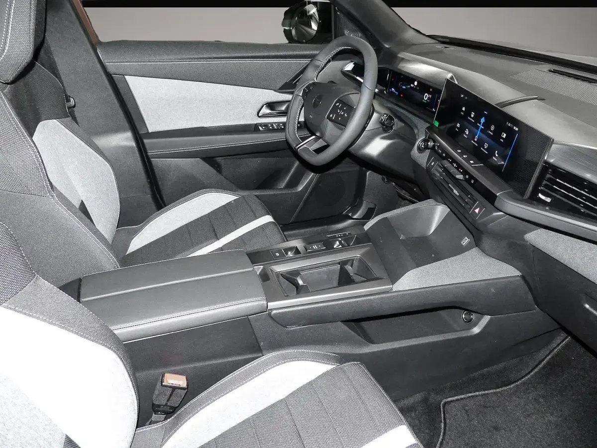 Neu Opel Grandland Electric Edition 156 kW (213 PS) 2026 Manufacturer SUV