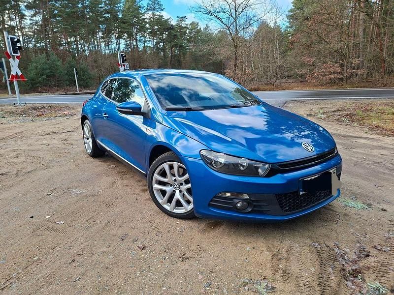 Second-hand VW Scirocco 200 CP (147 kW) 2009 Albastru Coupe